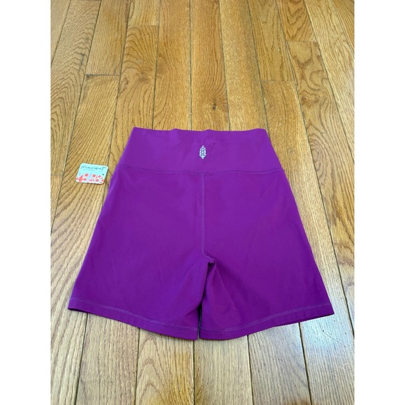 FP Free People Movement Purple Bike Shorts High Waisted Ribbed Size S NWT $48 - Picture 1 of 10